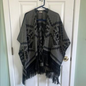 Hollister Gray and Black Poncho